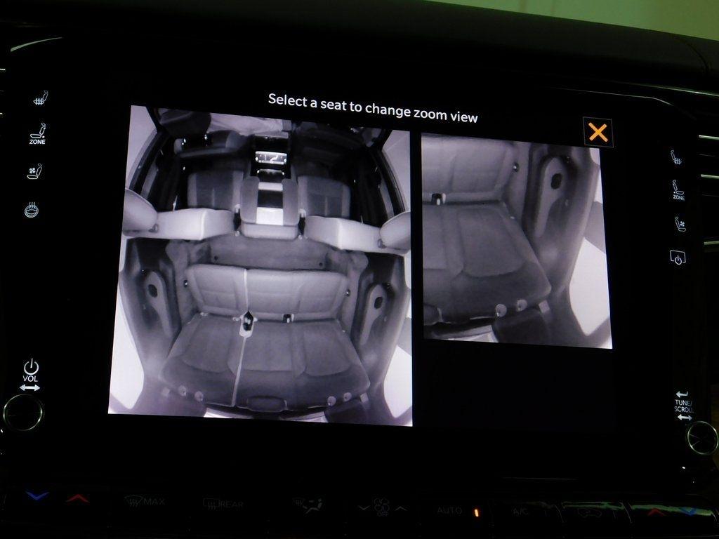 Jeep Grand Wagoneer Series II 4WD 2022