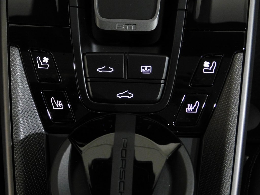 Porsche 911 Carrera S Coupe 2025