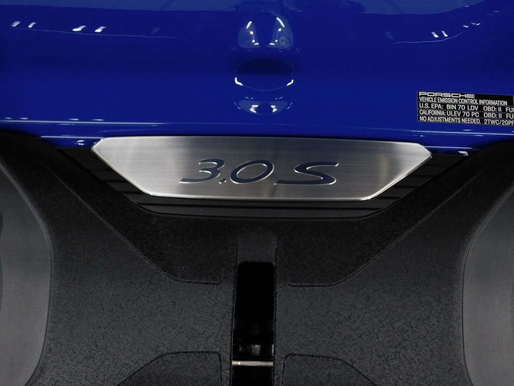 Porsche 911 Carrera S Coupe 2025