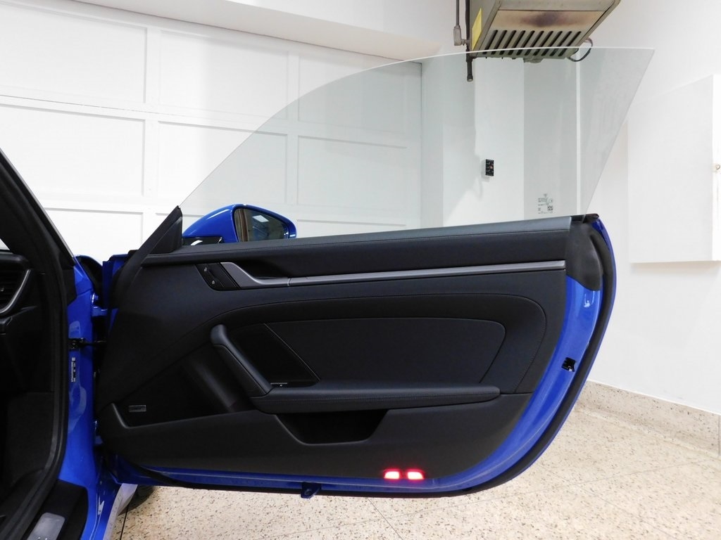 Porsche 911 Carrera S Coupe 2025