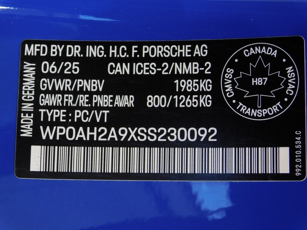 Porsche 911 Carrera S Coupe 2025