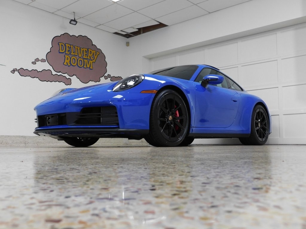 Porsche 911 Carrera S Coupe 2025