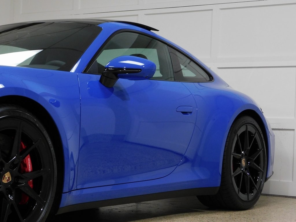 Porsche 911 Carrera S Coupe 2025