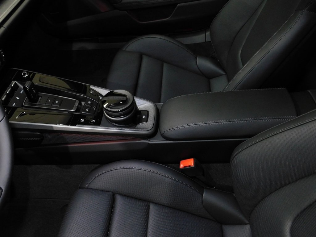 Porsche 911 Carrera S Coupe 2025