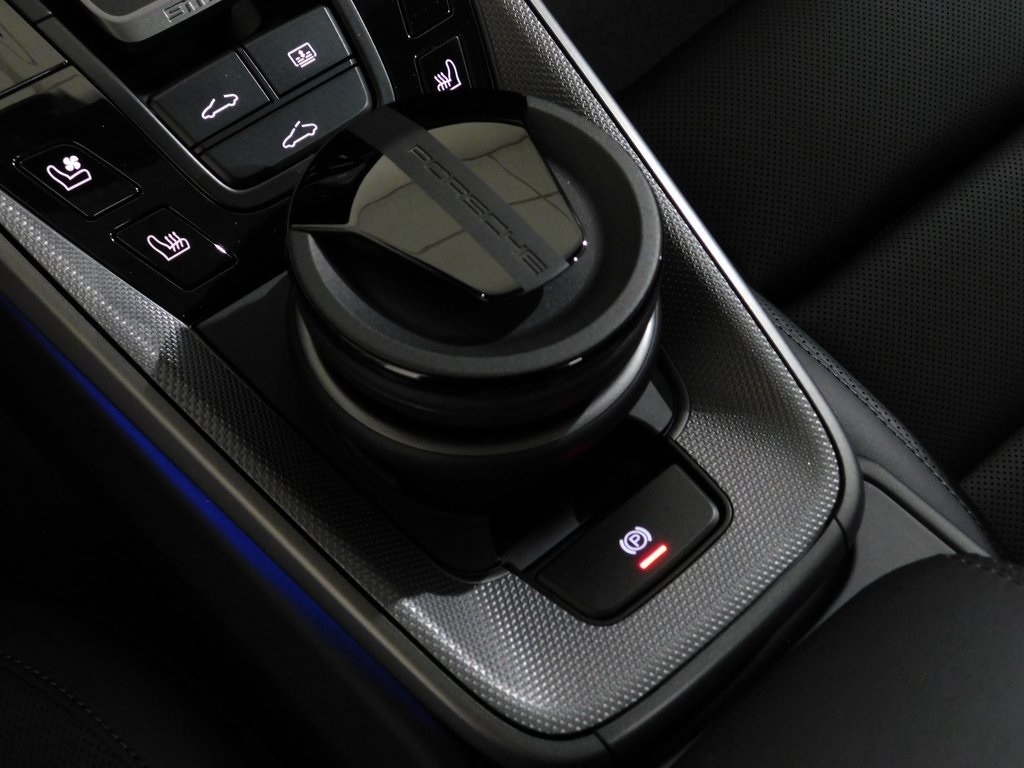 Porsche 911 Carrera S Coupe 2025