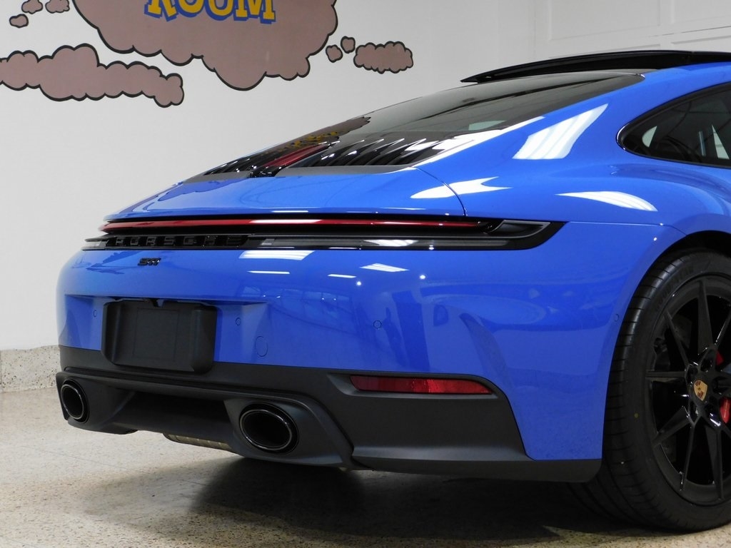 Porsche 911 Carrera S Coupe 2025