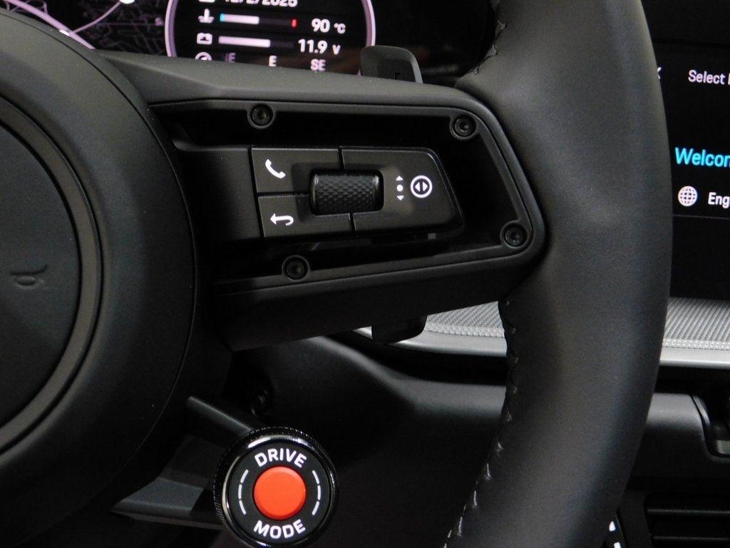 Porsche 911 Carrera S Coupe 2025