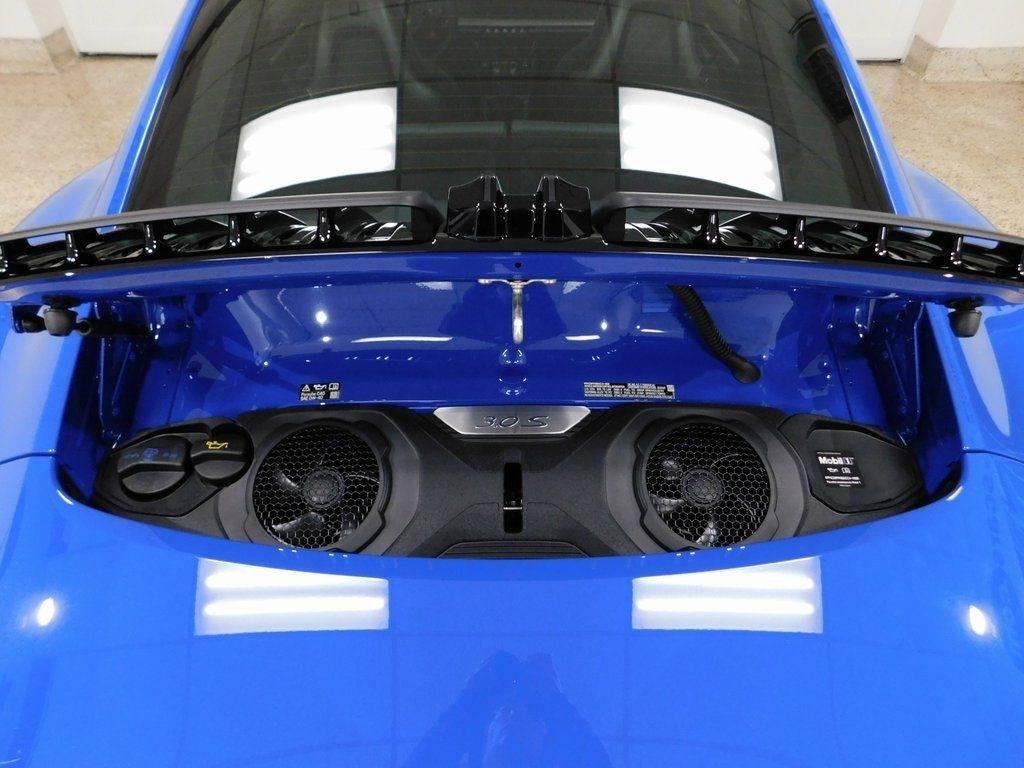 Porsche 911 Carrera S Coupe 2025