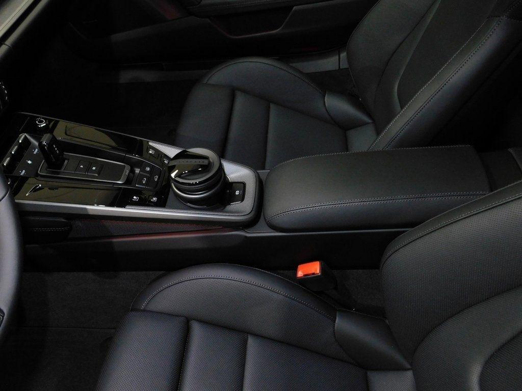 Porsche 911 Carrera S Coupe 2025