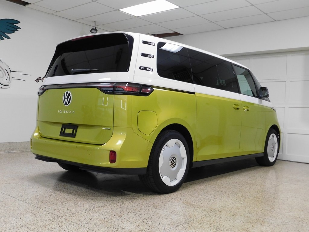 Volkswagen ID Buzz 1st Edition AWD 2025