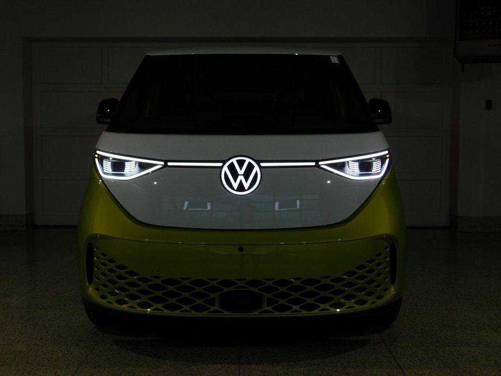 Volkswagen ID Buzz 1st Edition AWD 2025