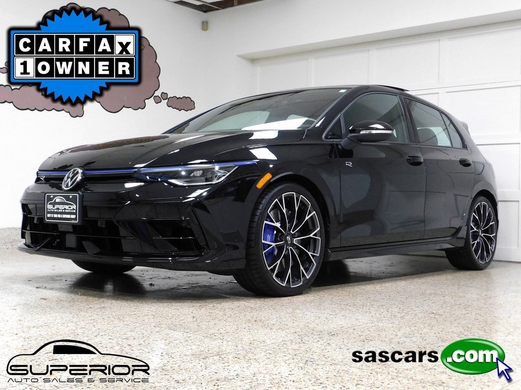 2025 Volkswagen Golf R Black Edition