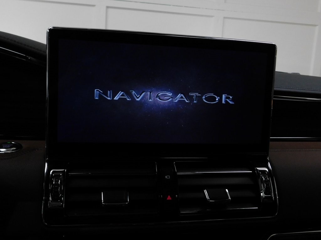 Lincoln Navigator L Reserve 2024