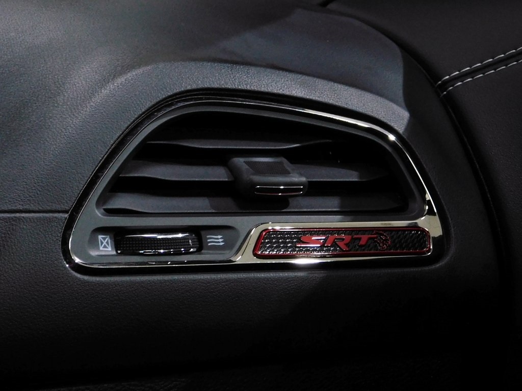 Dodge Challenger SRT Hellcat 2020