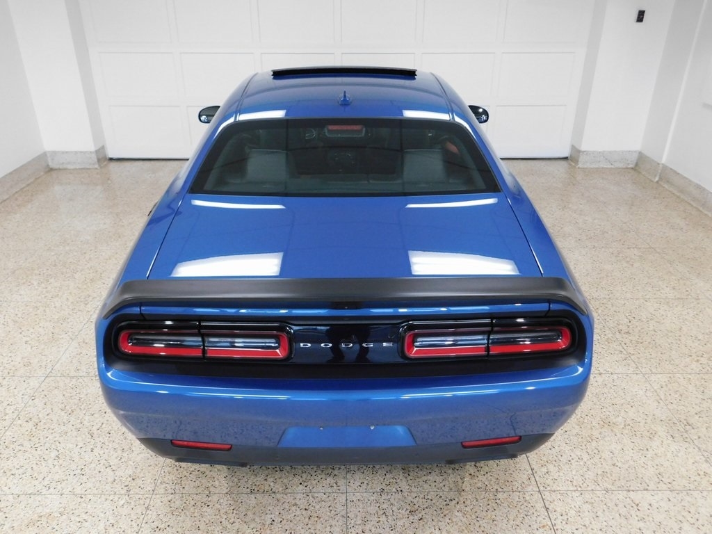 Dodge Challenger SRT Hellcat 2020