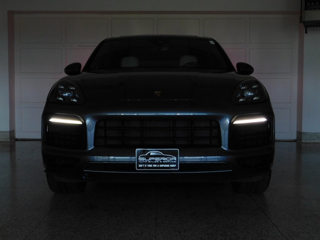 Porsche Cayenne GTS 2021