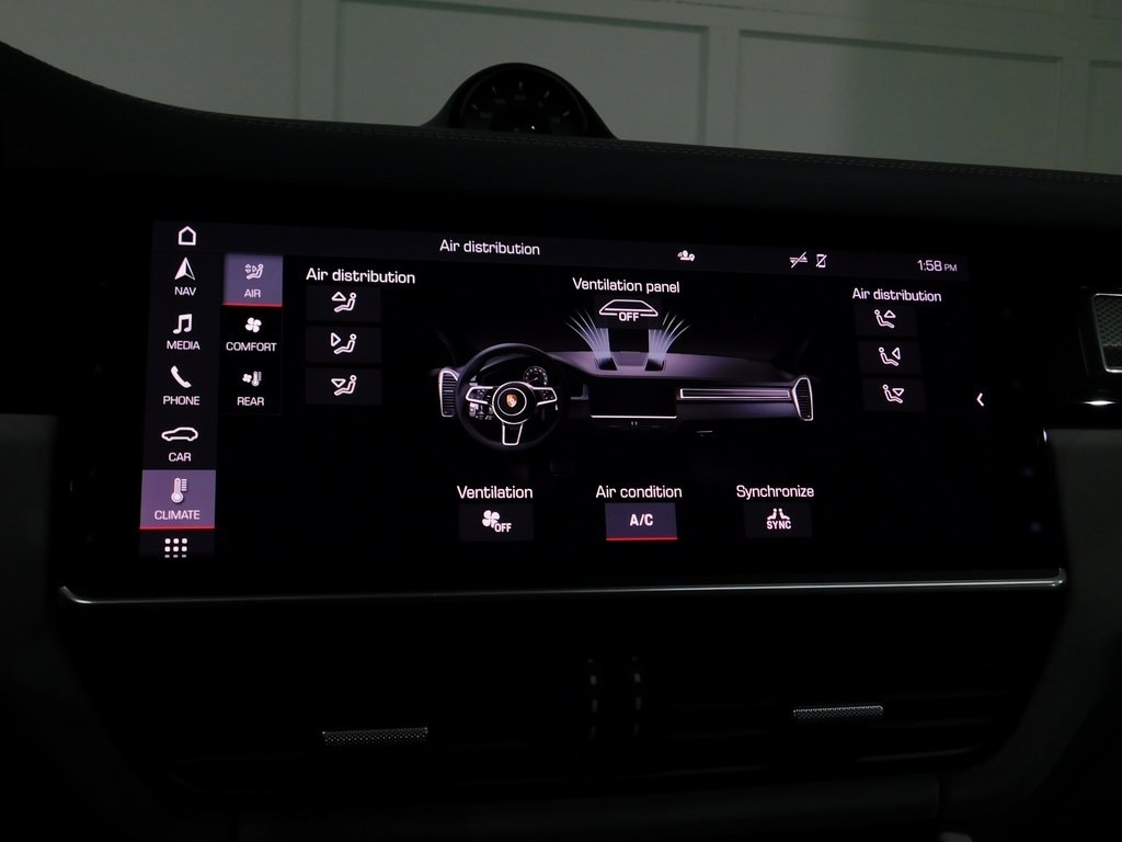 Porsche Cayenne GTS 2021