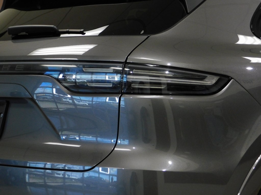 Porsche Cayenne GTS 2021