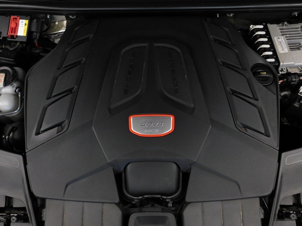 Porsche Cayenne GTS 2021