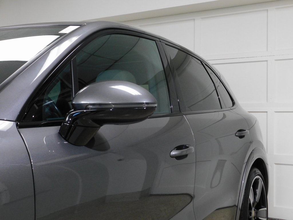 Porsche Cayenne GTS 2021