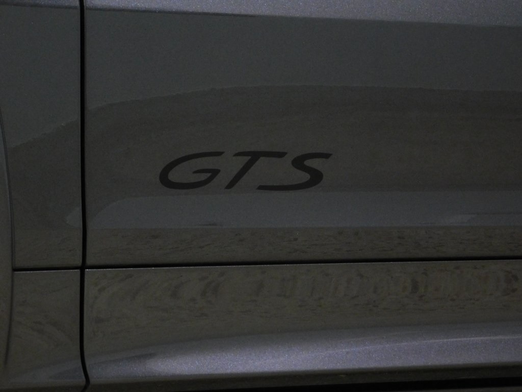 Porsche Cayenne GTS 2021