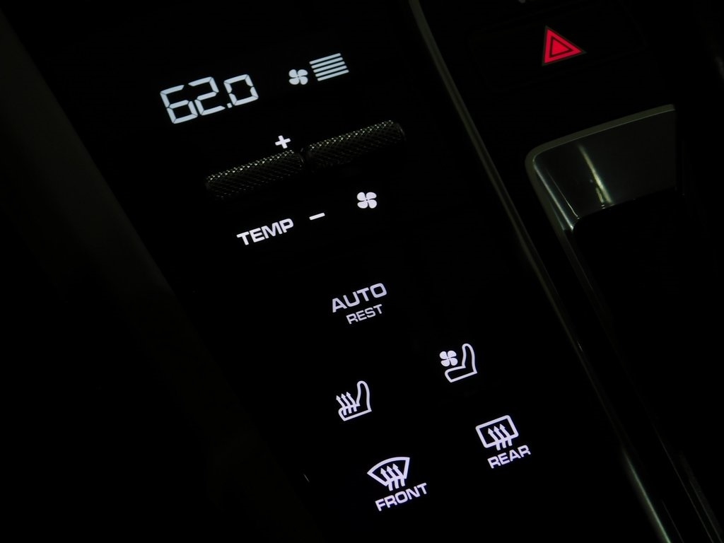 Porsche Cayenne GTS 2021