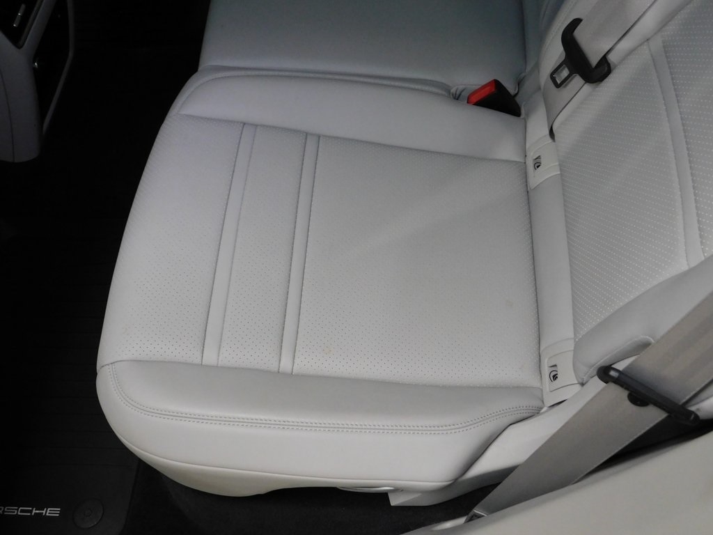 Porsche Cayenne GTS 2021