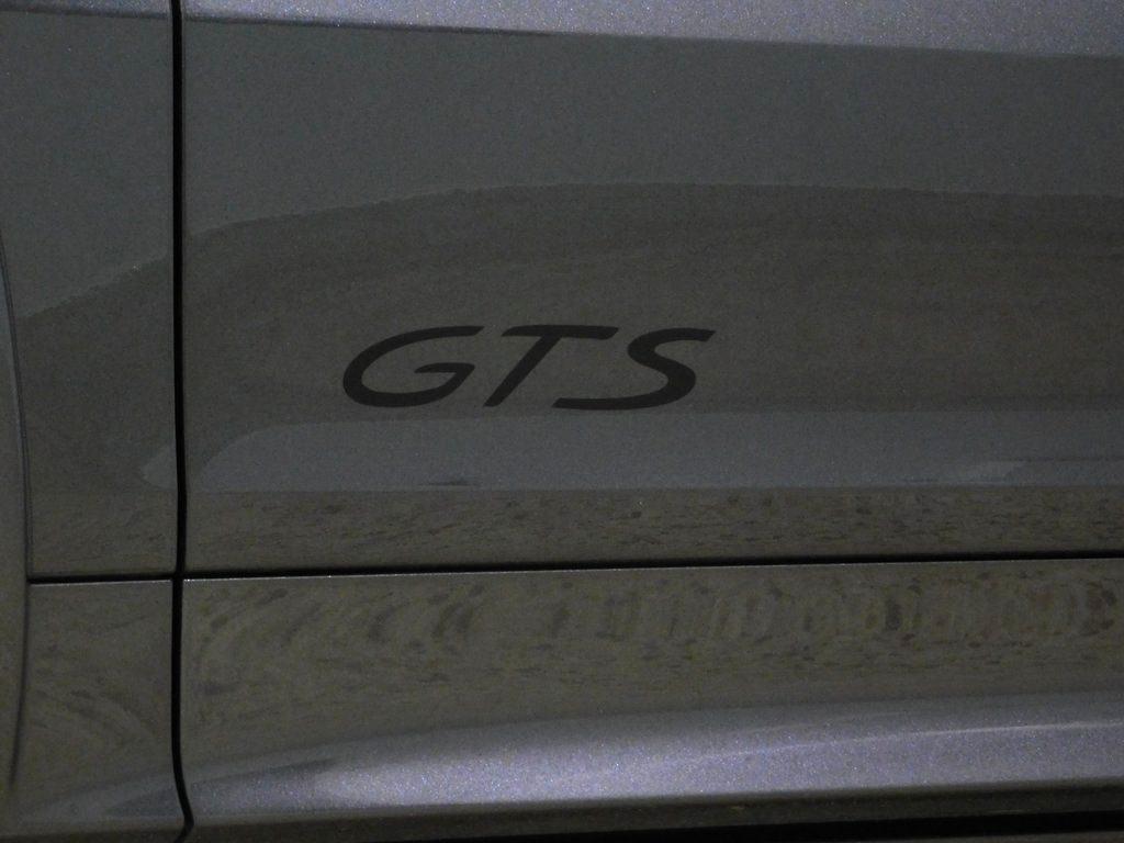 Porsche Cayenne GTS 2021