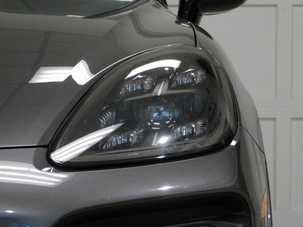 Porsche Cayenne GTS 2021