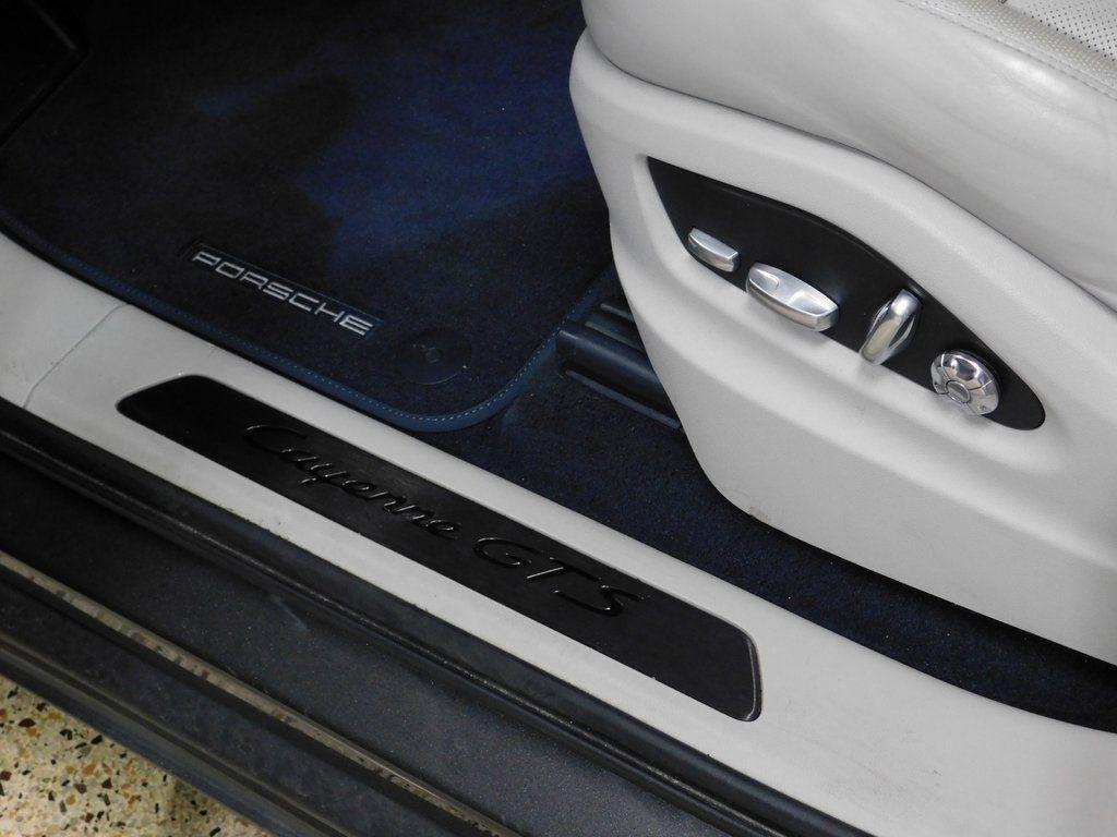 Porsche Cayenne GTS 2021