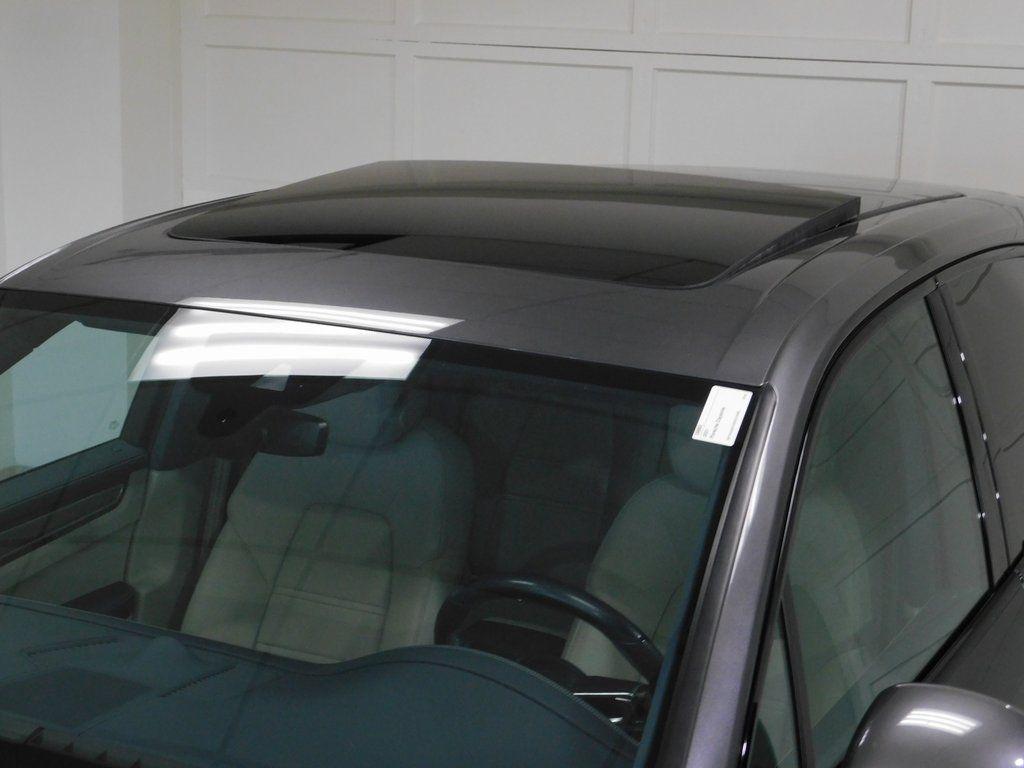 Porsche Cayenne GTS 2021