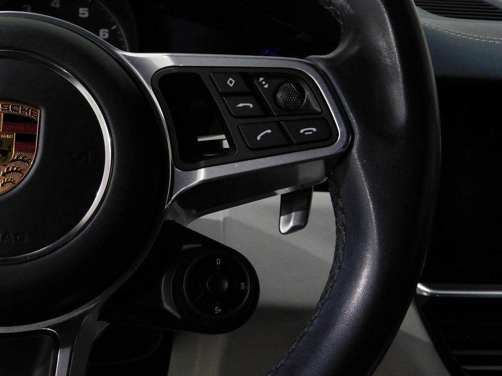 Porsche Cayenne GTS 2021