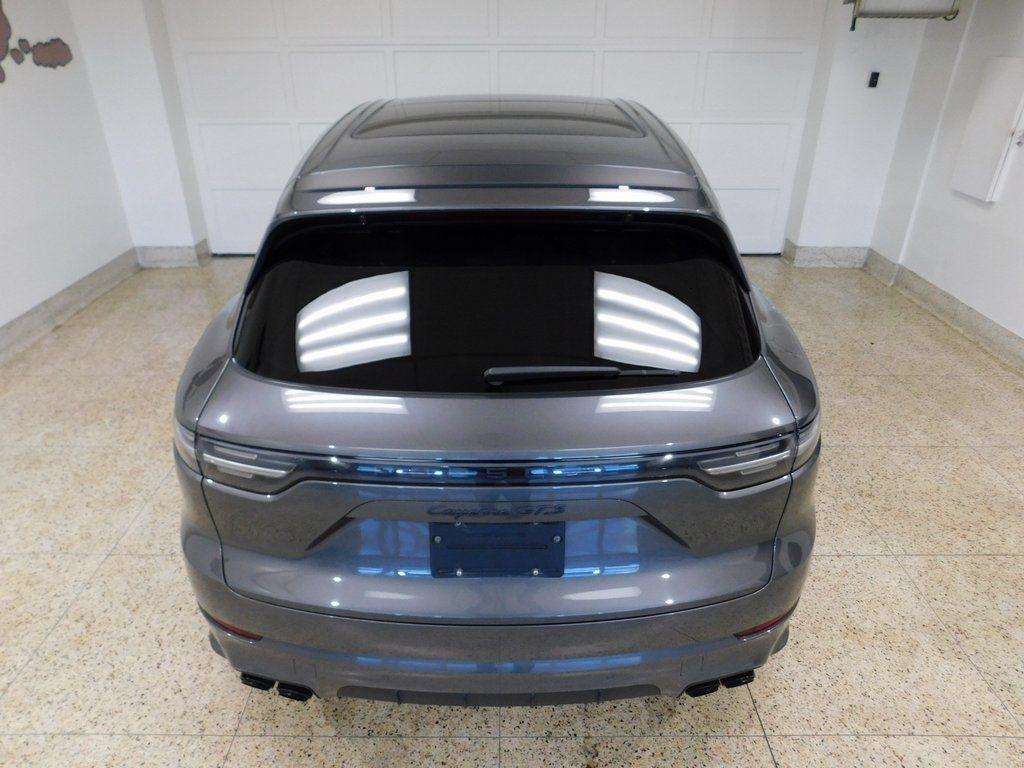 Porsche Cayenne GTS 2021