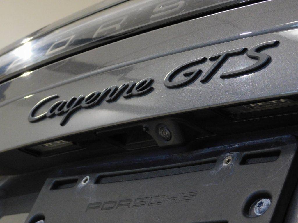 Porsche Cayenne GTS 2021