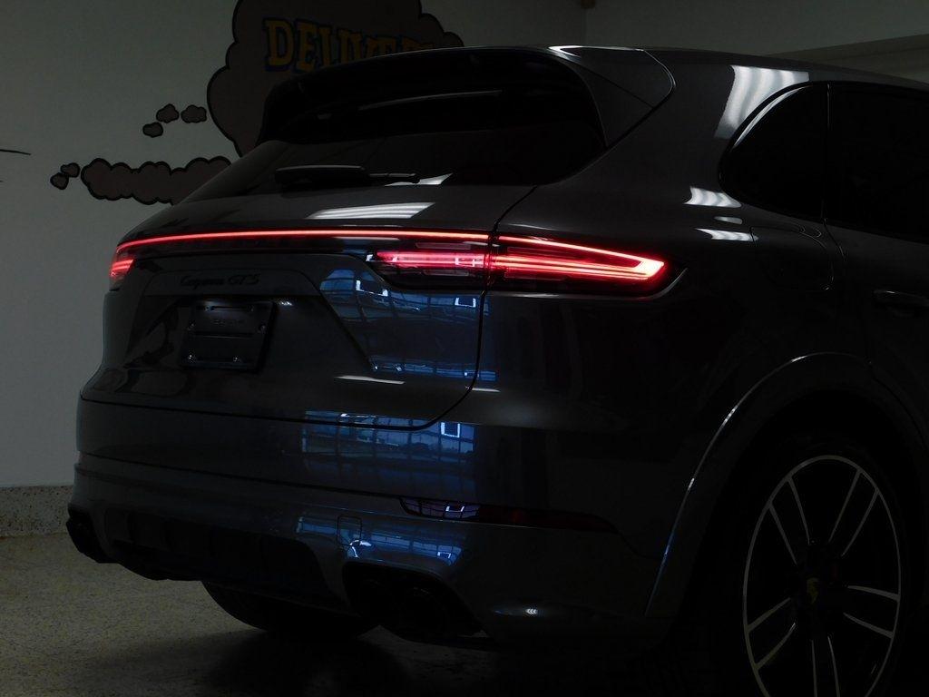 Porsche Cayenne GTS 2021