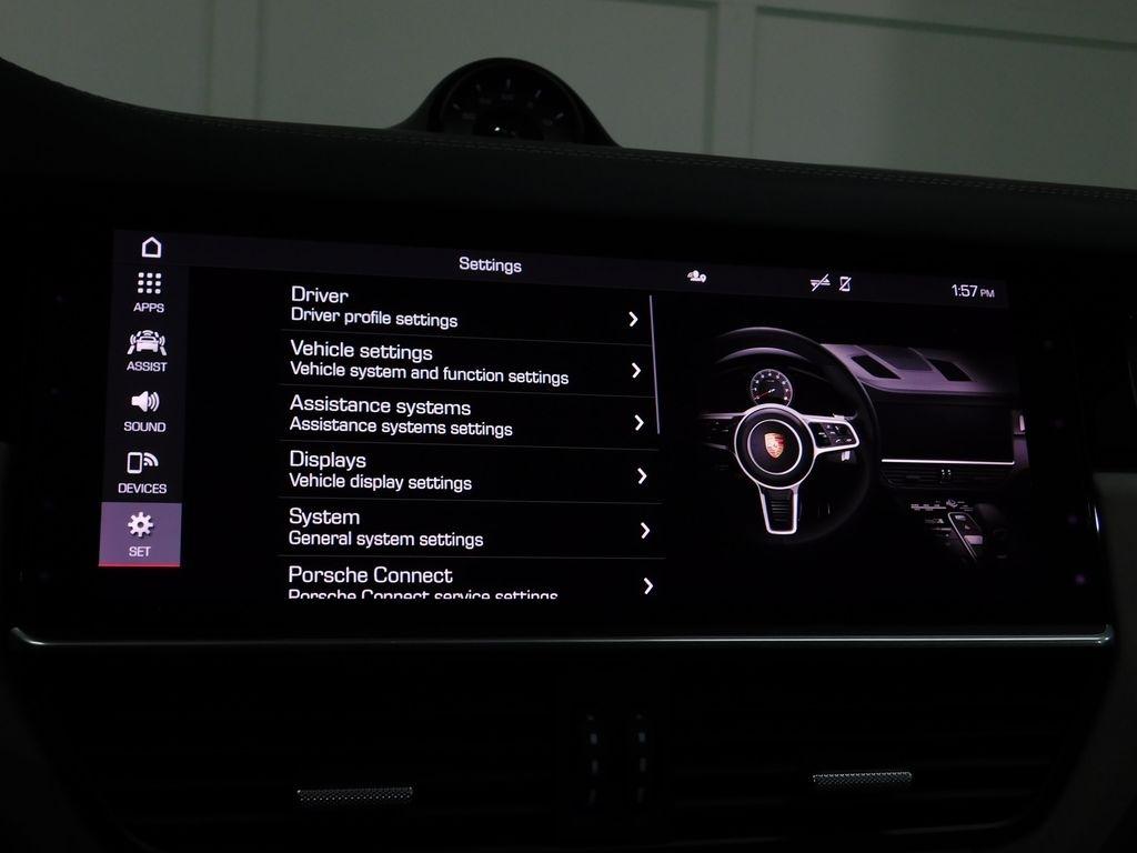 2021 Porsche Cayenne GTS - Photo 42