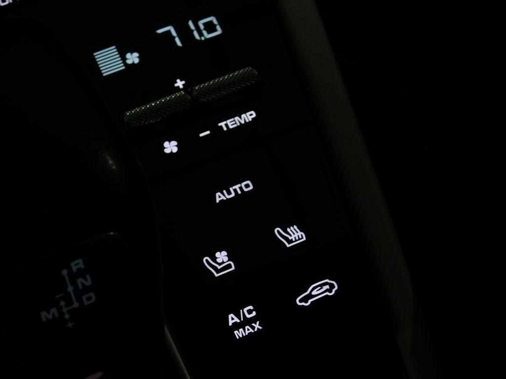 2021 Porsche Cayenne GTS - Photo 46