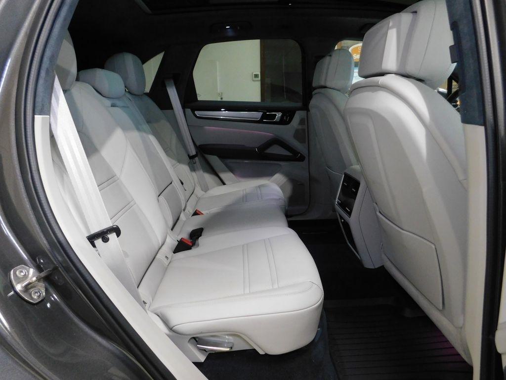 2021 Porsche Cayenne GTS - Photo 75