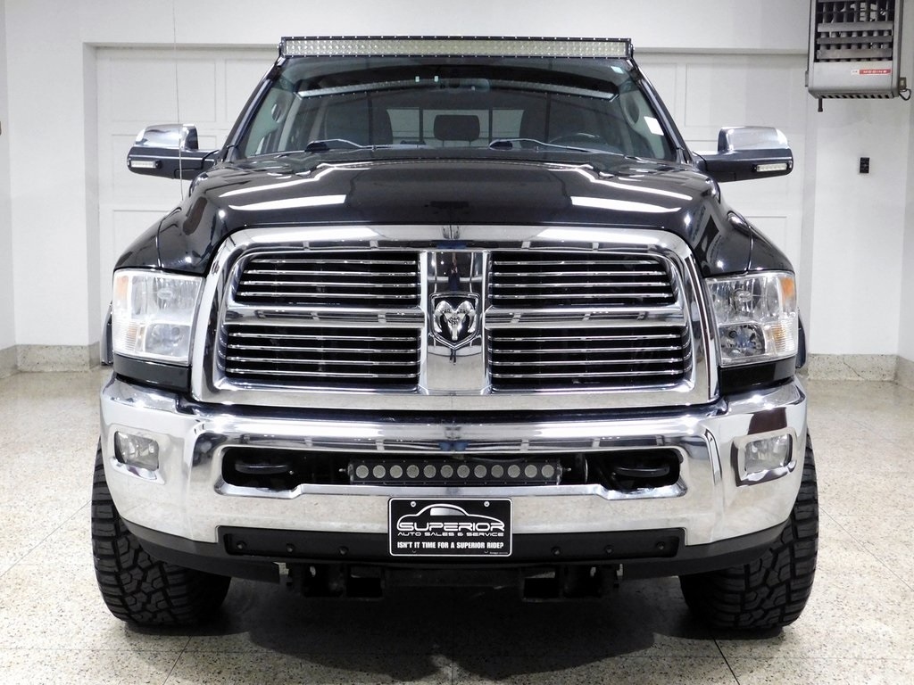RAM 3500 Laramie Mega Cab 4WD 2010