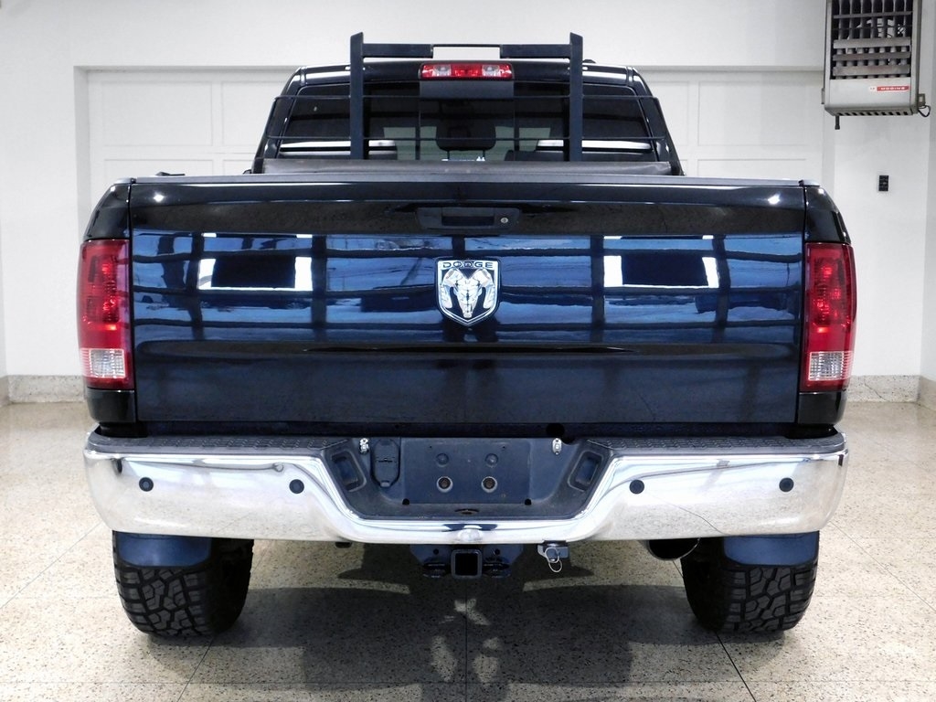 RAM 3500 Laramie Mega Cab 4WD 2010