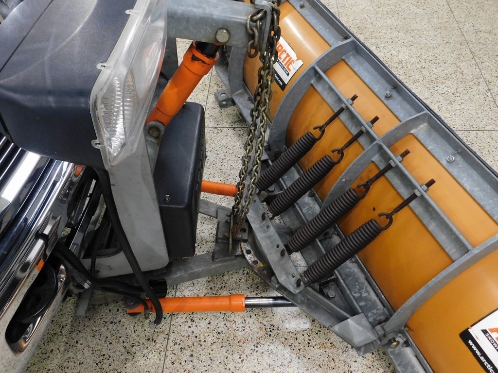 RAM 3500 Laramie Mega Cab 4WD 2010