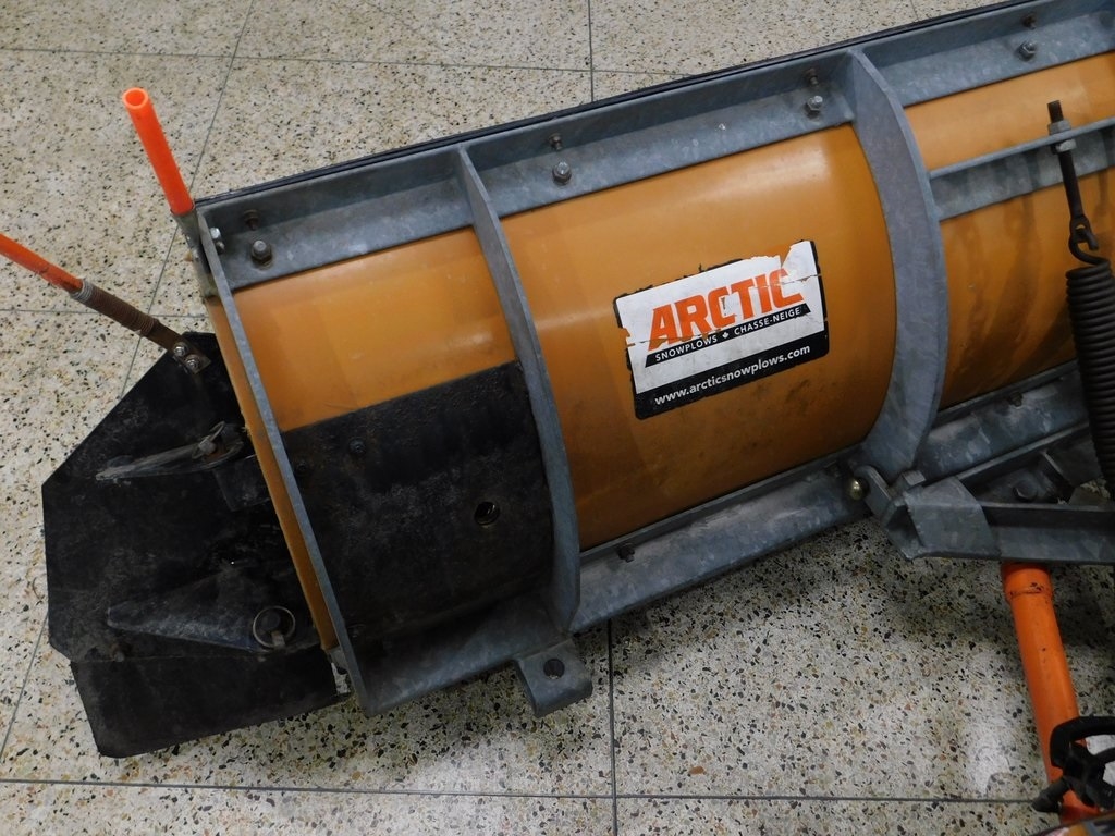 RAM 3500 Laramie Mega Cab 4WD 2010