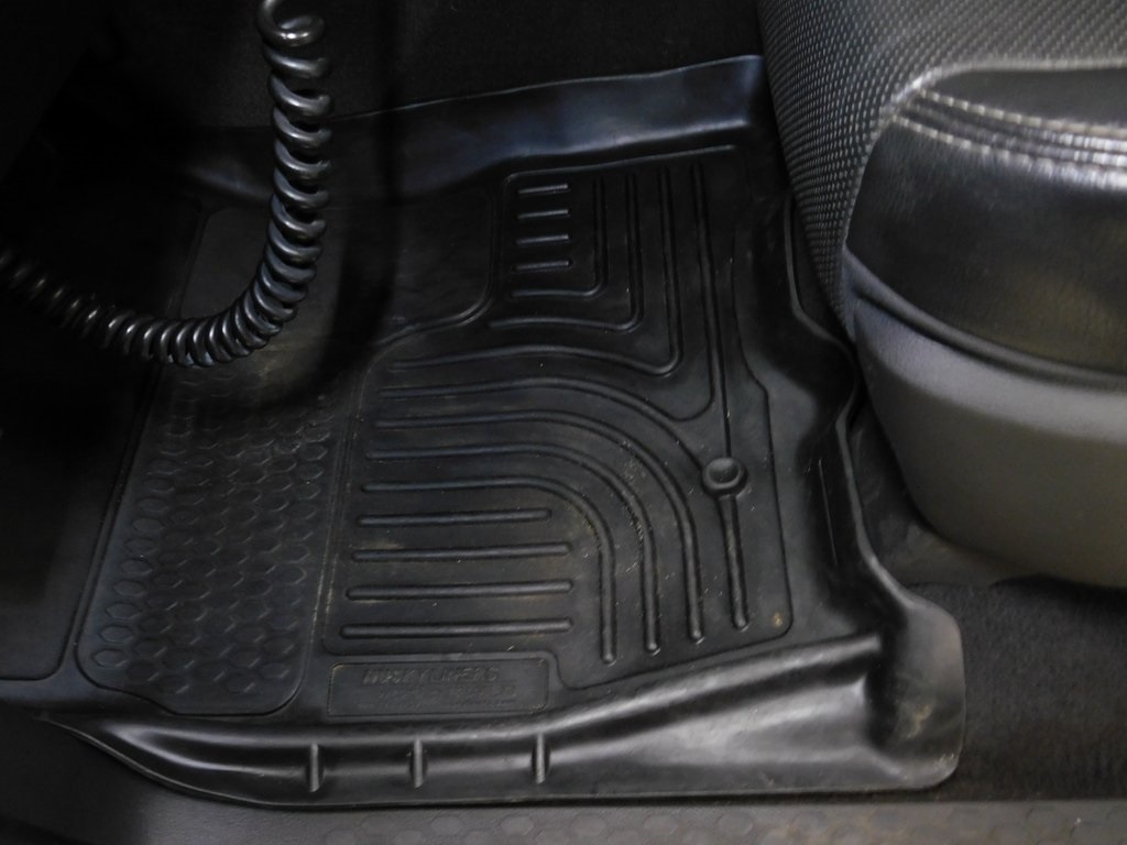 RAM 3500 Laramie Mega Cab 4WD 2010