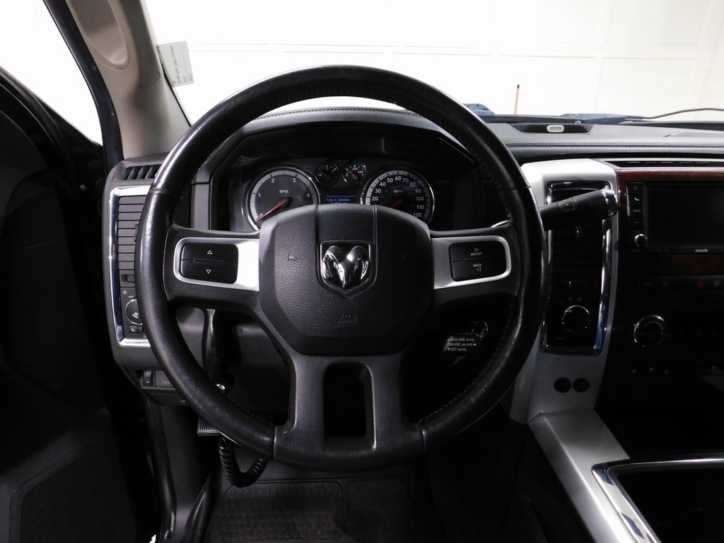 RAM 3500 Laramie Mega Cab 4WD 2010