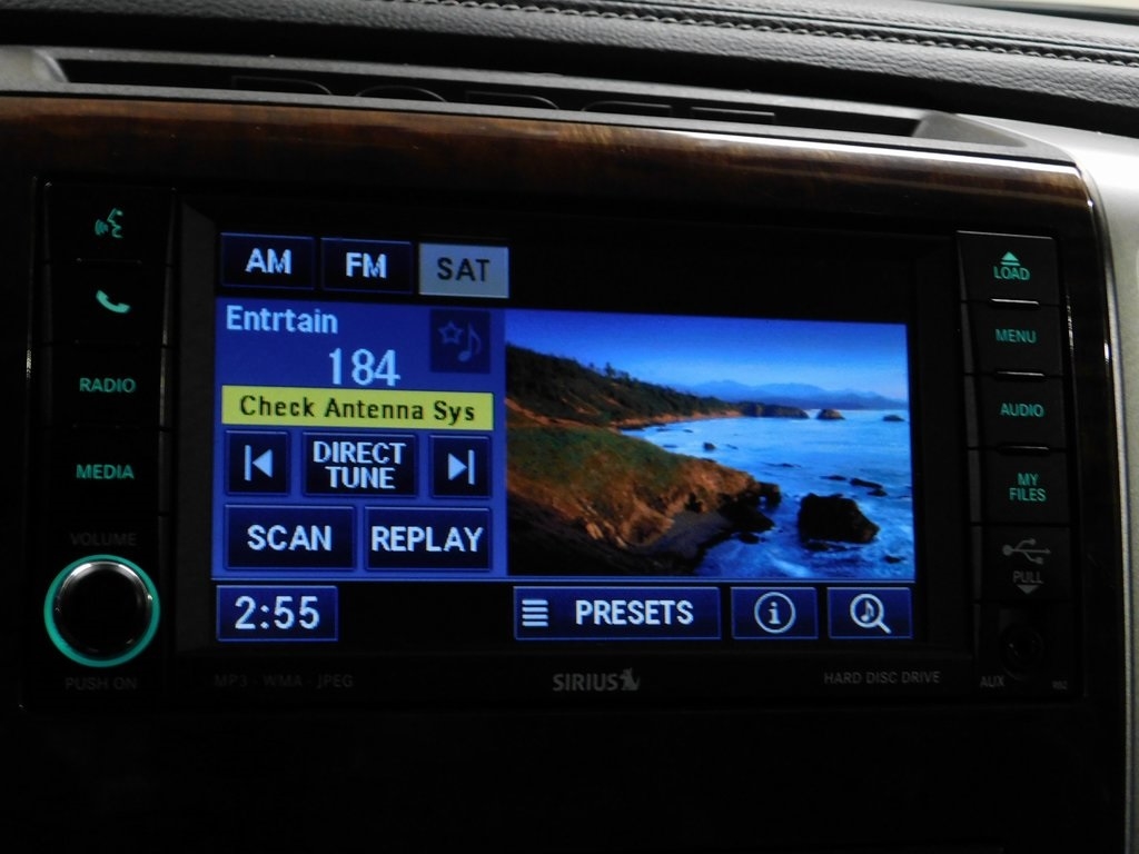 RAM 3500 Laramie Mega Cab 4WD 2010