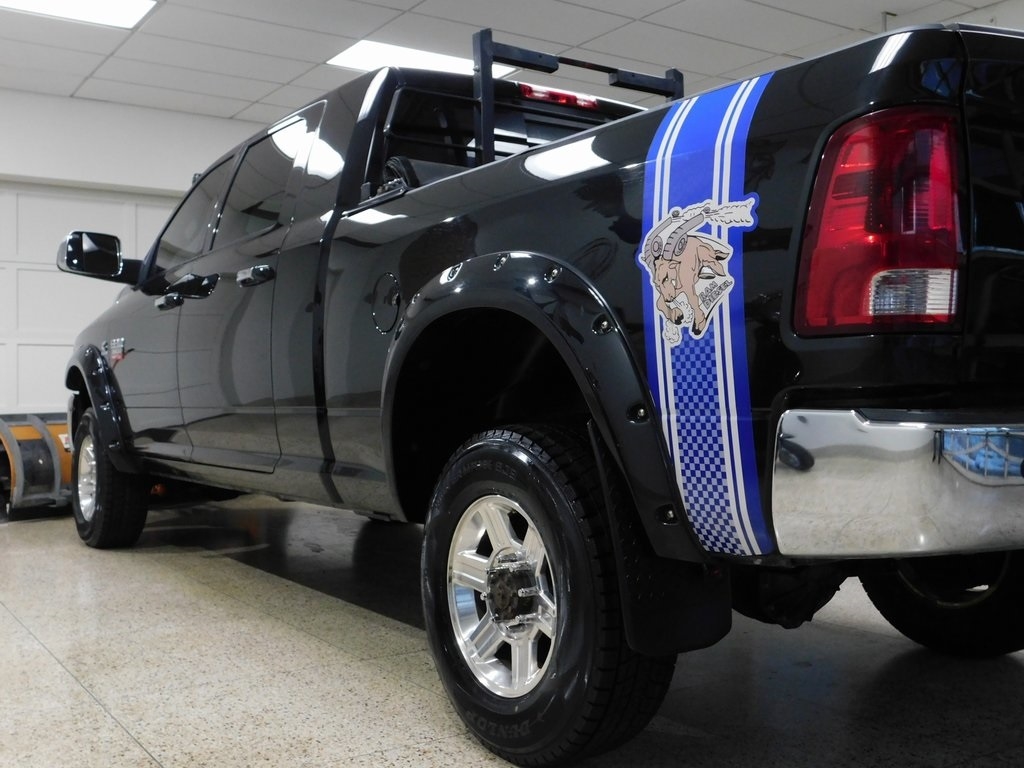 RAM 3500 Laramie Mega Cab 4WD 2010