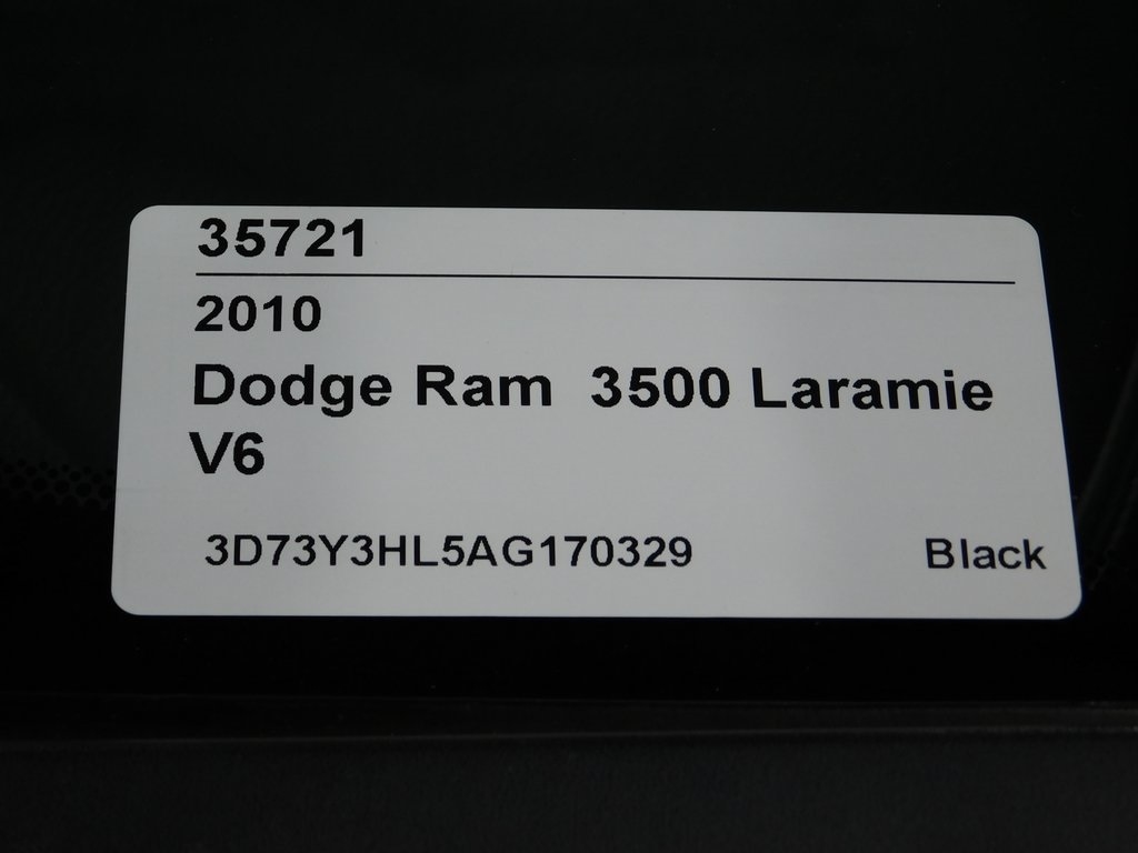 RAM 3500 Laramie Mega Cab 4WD 2010
