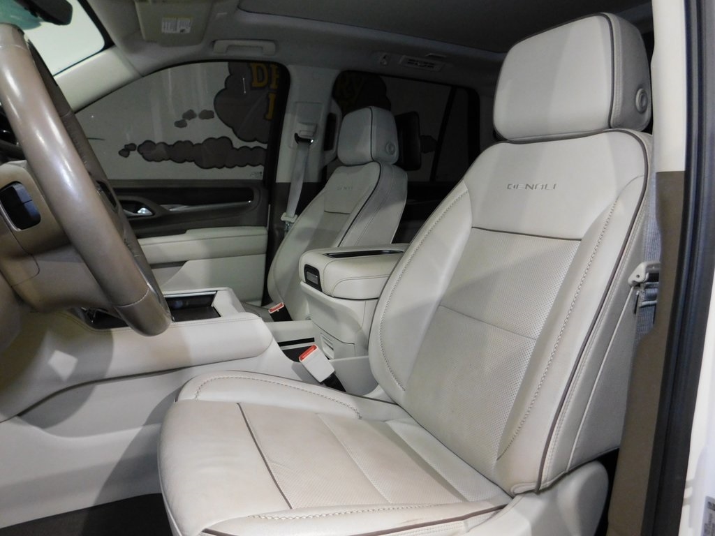 GMC Yukon Denali 4WD 2023