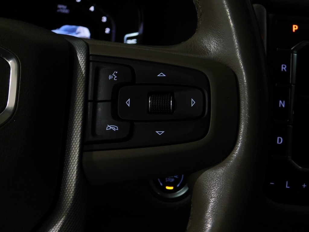 GMC Yukon Denali 4WD 2023