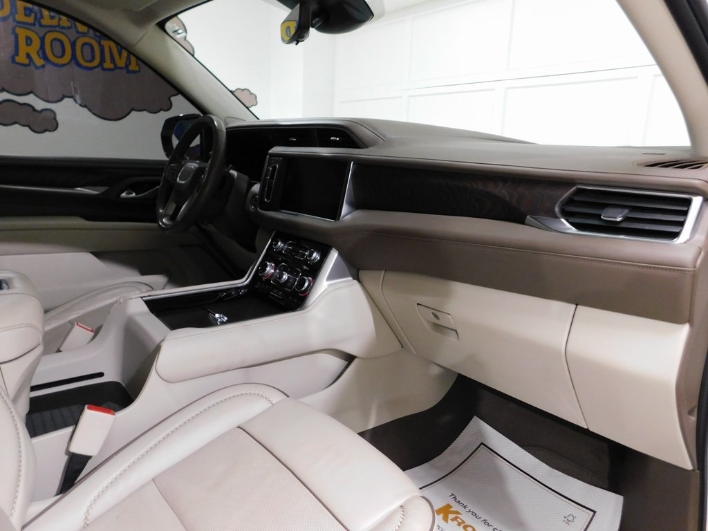 GMC Yukon Denali 4WD 2023